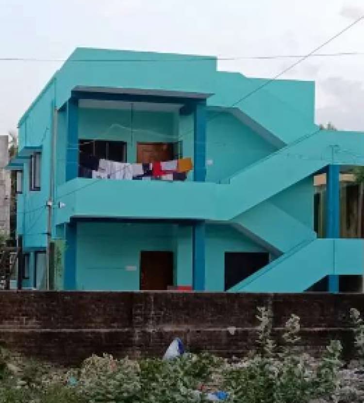 4 BHK House for Slae