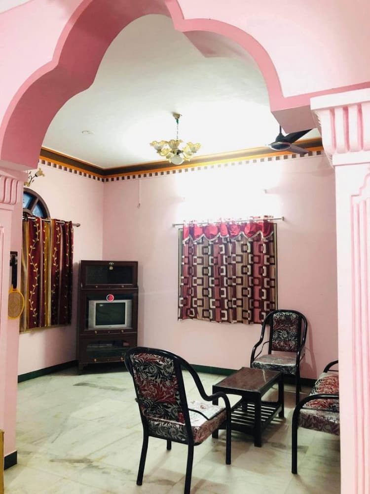 2 BHK house for rent