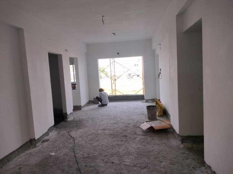 2 Beds 2 Baths Apartment