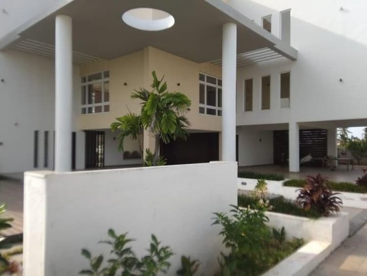4BHK house for sale