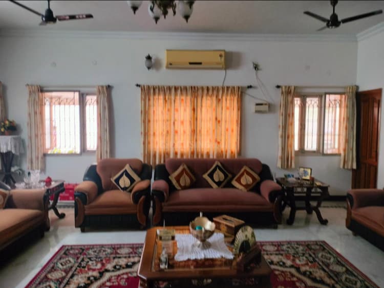 8 BHK House for Sale