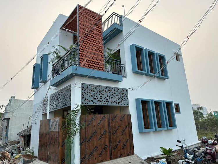 3 BHK Individual duplex house at Kadachanenthal nearby available for sale