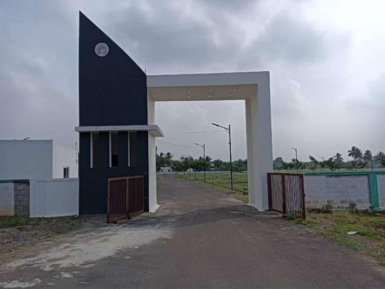 Plot for sale at Kunnathur