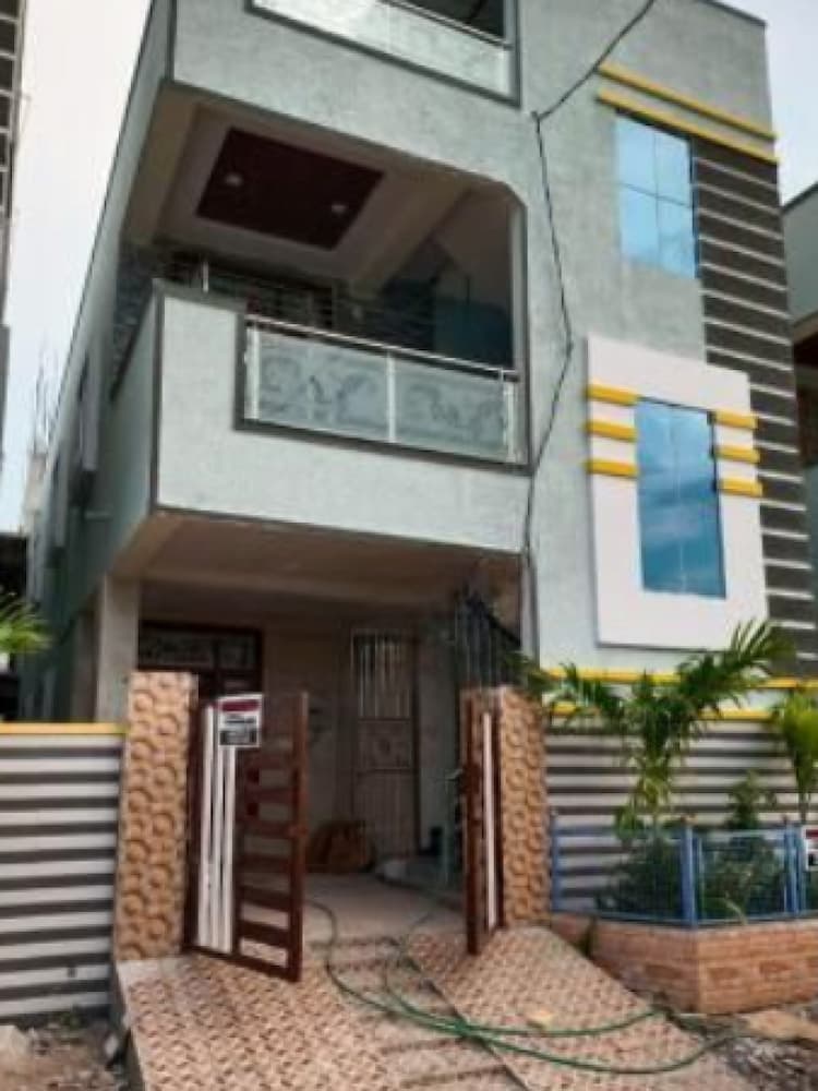 2 BHK House of Sale
