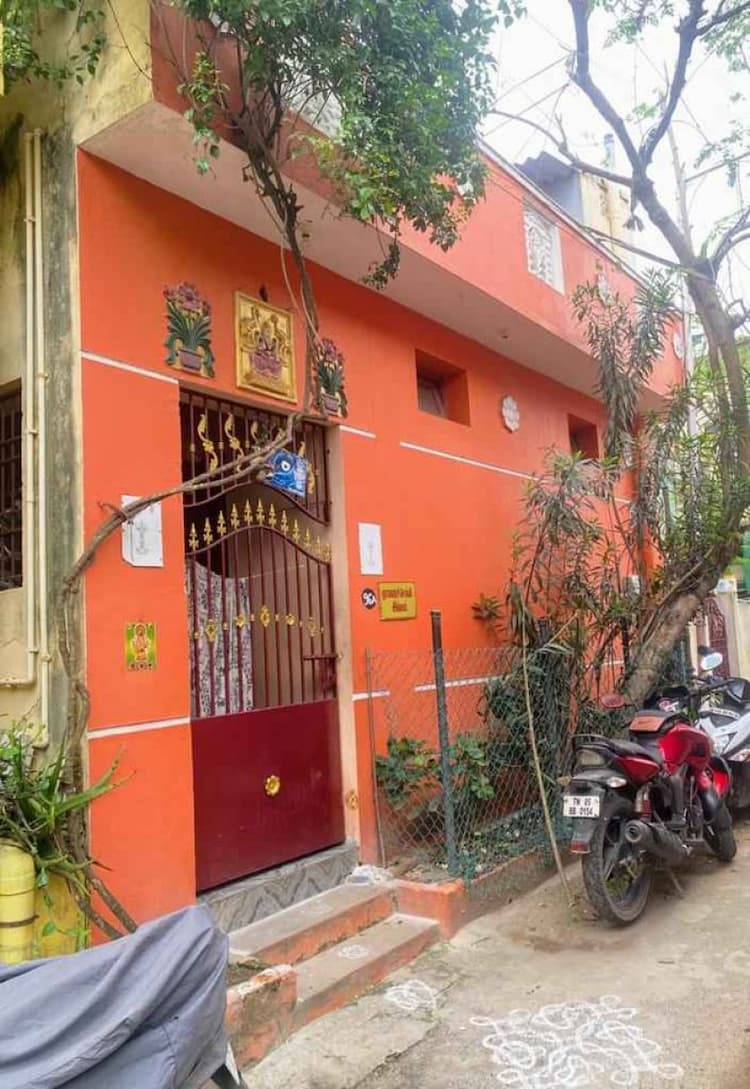 INDIVIDUAL HOUSE RESALE