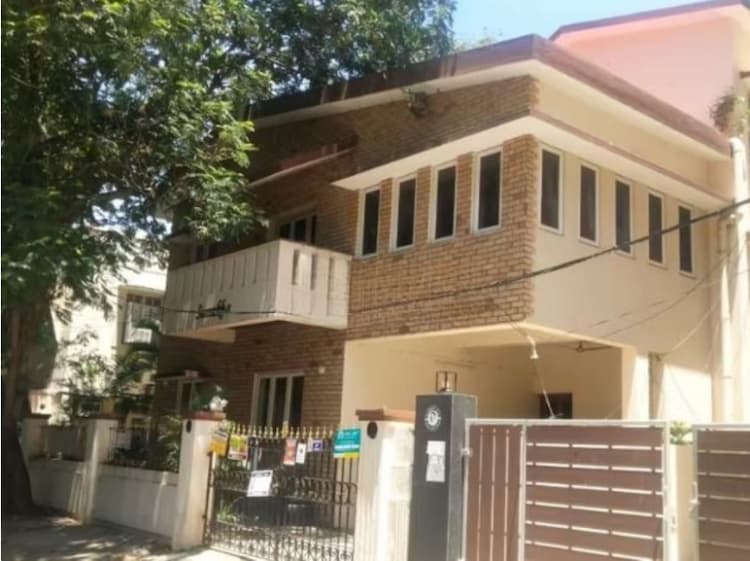 4 BHK House for Sale