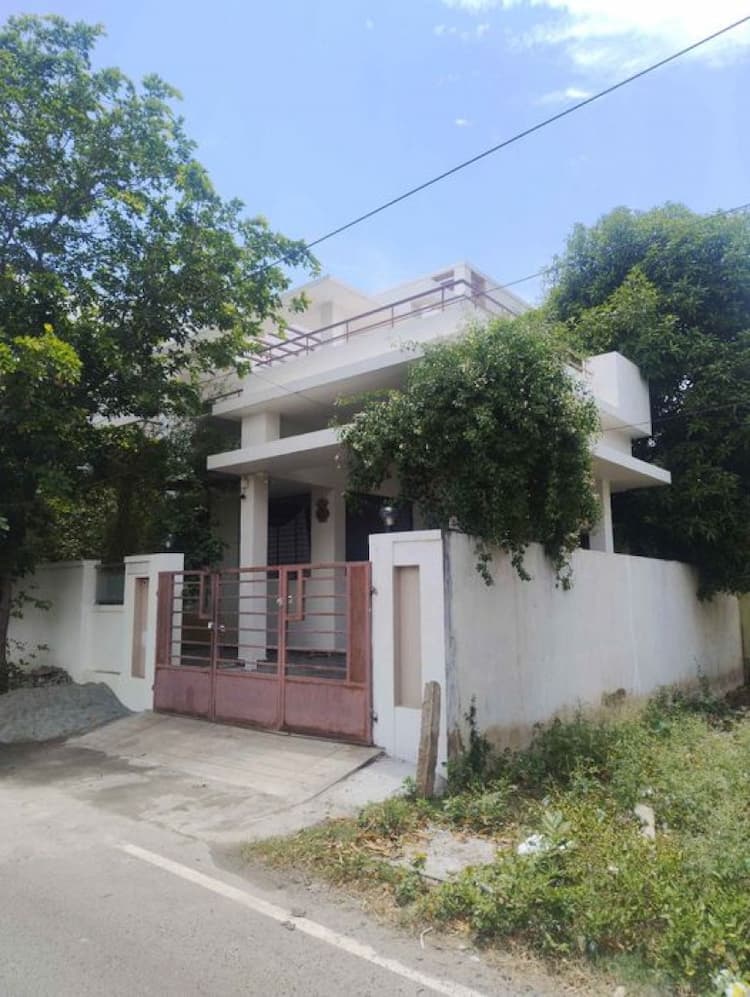 4 bhk house