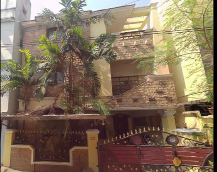 4bhk house for sale