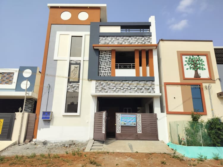 2 Portion Rental House For Sale