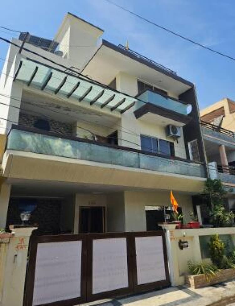 5 BHK House for Sale