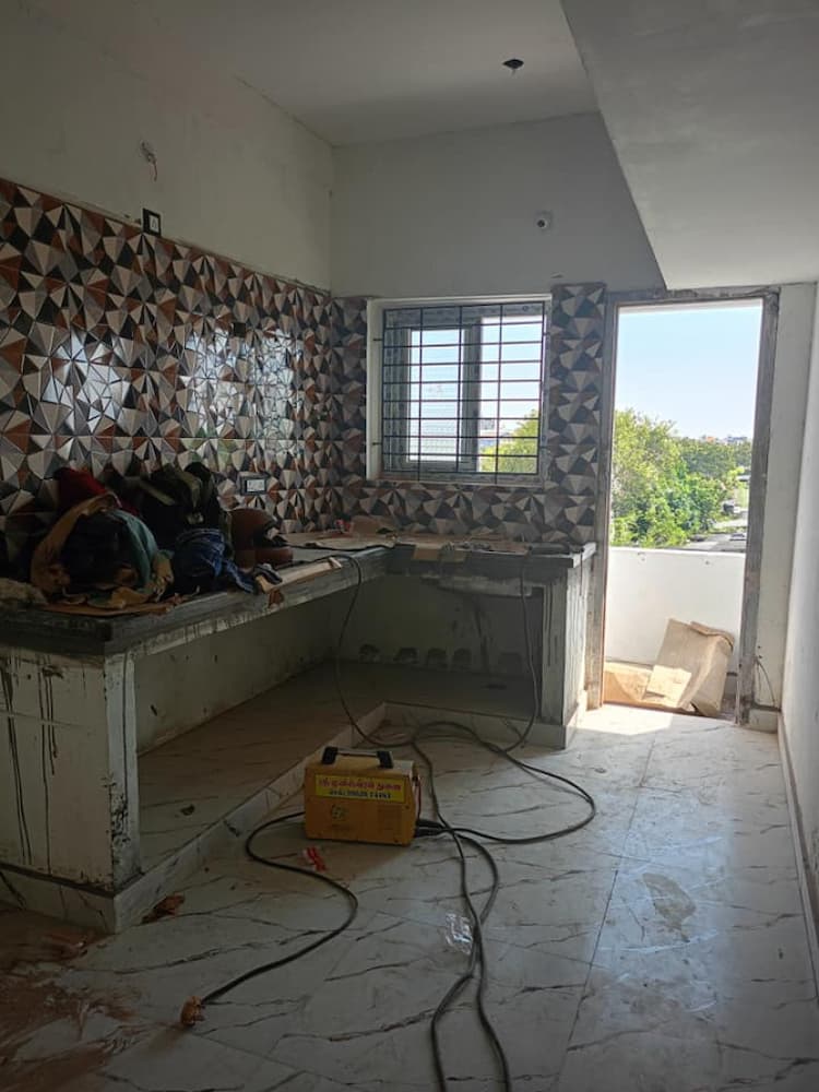 2BHK NEWLY CONSTRUCTED FLAT FOR SALE