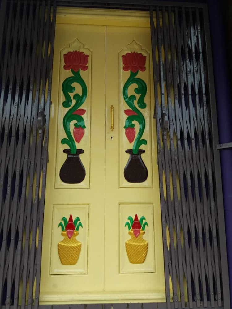 house and shop for sale