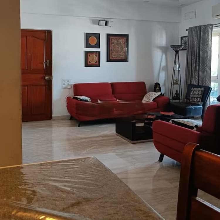 5bhk flat for sale