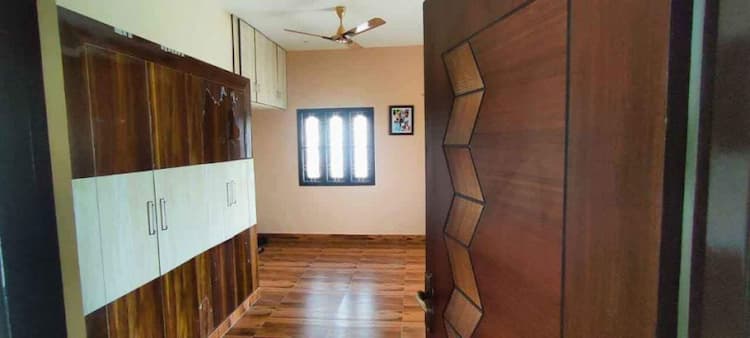 Individual house sales