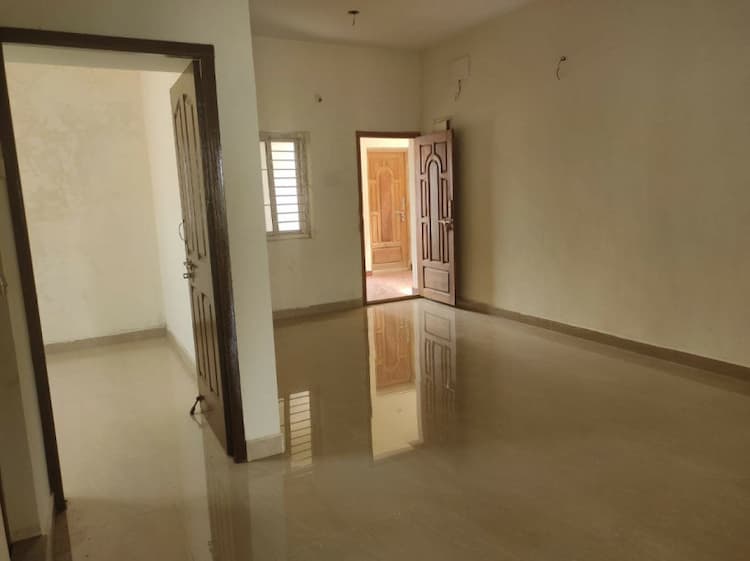 2 BHK Residential Apartment 825 Sq.ft. for Sale in East Tambaram, Chennai